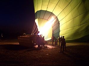 These were some heavy-duty balloon baskets. We went up with a balloon with 20 passengers and 1 pilot.