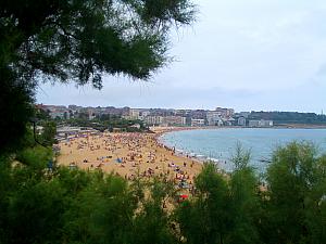 Crowded beach!