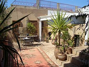 Lower rooftop terrace.