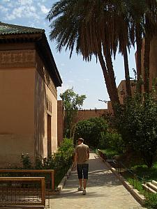 Visiting the Saadian Tombs. Made in the late 1500s, but only discovered in 1917.