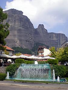 Stopping at Kalambaka for lunch before a two hour bus ride back to the ship.