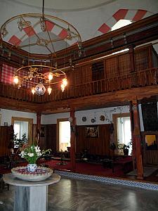 The main lobby of the Hamam