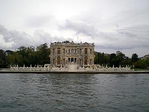 Boat ride - looks like a nice place to live!