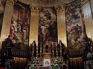 Inside the Basilica de San Francisco