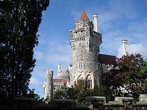 Casa Loma: Canada's "castle". An ultra-rich guy in the early 1900s (Henry Pellatt) built this castle from 1911-1914. Pellatt made his fortune in real estate in the Canadian Northwest as well as  bringing hydro-electricity to Canada for the first time. Then he lost his fortune because Toronto made electricity a public institution a year later, and  soon after the Great Depression hit. He only lived in this castle for 10 years, and ended up broke.
