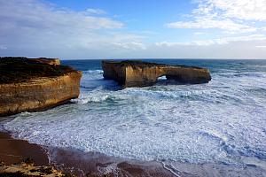 Still at the Loch Ard Gorge - this is known as the London Bridge. The bridge broke in the early 2000s -- a couple visitors were stranded for a few hours before being rescued via helicopter.