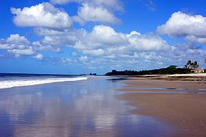 This time, walking north along the beach, towards Playa Popoyo