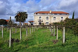 The rear of Pazo de Galegos