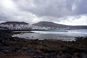 Lots of rocky beachs