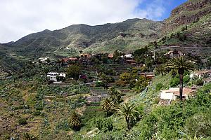 The village of Los Gigantes