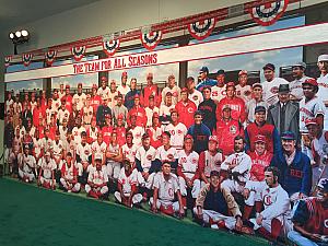 Lots of Reds all stars. Very cool photo.
