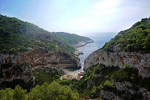 Kelly, Capri, and I returned to Stiniva Bay today, this time hiking down from above.