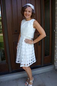 Kelly all decked out for a "night in white" formal dinner at work!