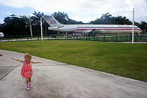 Thursday, March 9: Capri flying like an airplane! We're at San Juan's Museo del Ninos -- the Children's Museum! Very cool that they had a real airplane that you could tour.